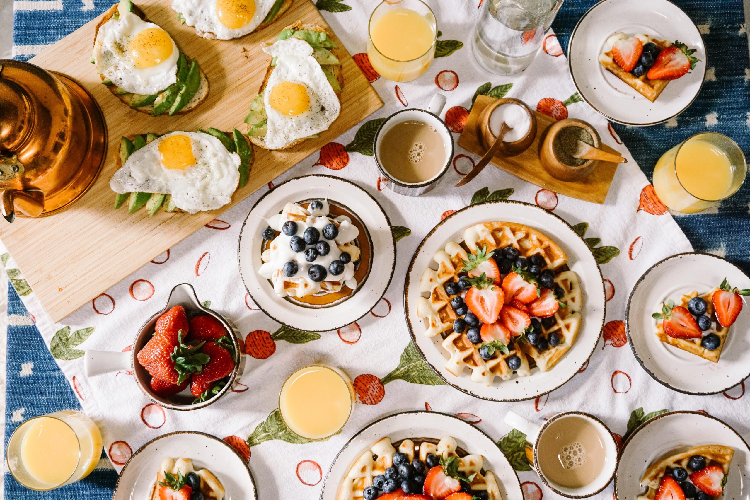 5 pomysłów na zdrowe i szybkie śniadanie